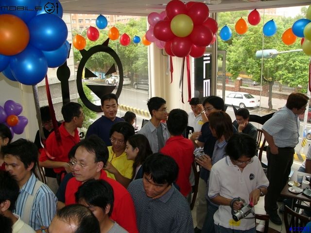 [聚會相片集]93.10.02 Mobile 01開幕茶會~Rex拍
