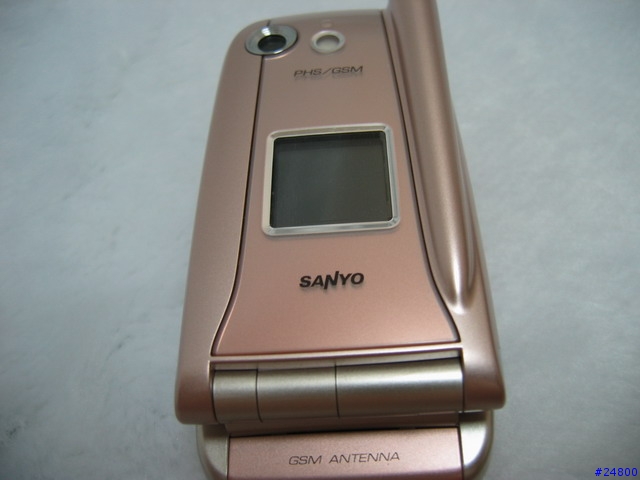 [分享] SANYO G1000 PHS+GSM 雙模手機寫真集~~~~! 不再當雙槍俠了^^