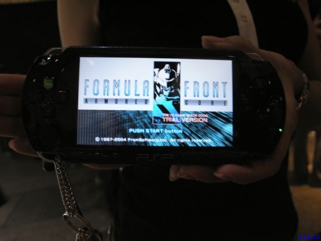 [心得]TOKYO GAME SHOW 2004 SONY PSP面對面的心跳體驗