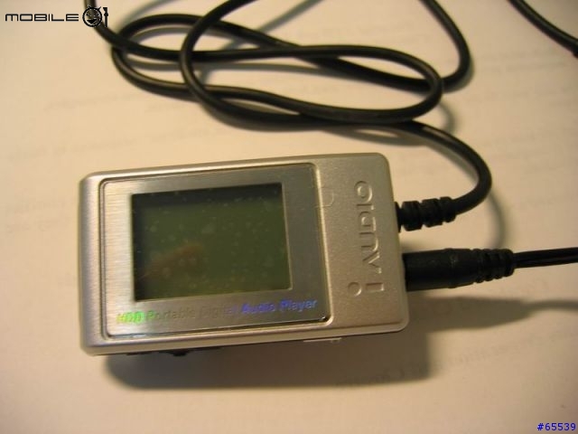 [分享+勸敗] iAudio M3L 20GB - MP3 35個小時不停播