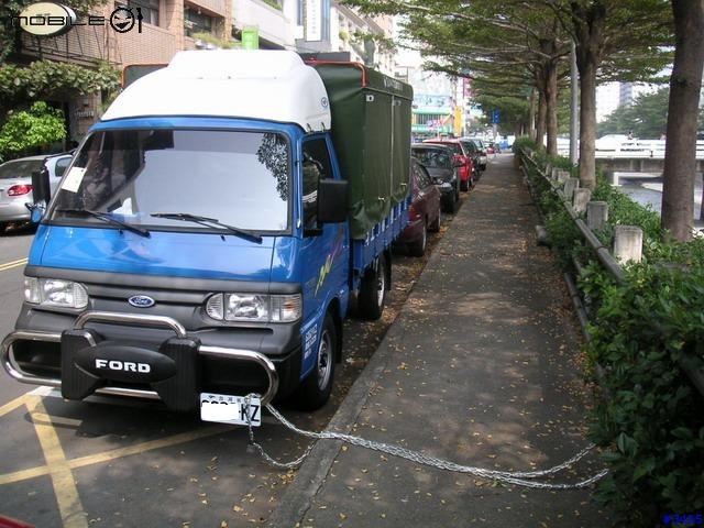 [有趣]另類汽車防盜法