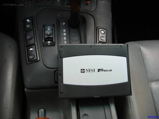 [分享] BMW E36 CarPC 安裝完成