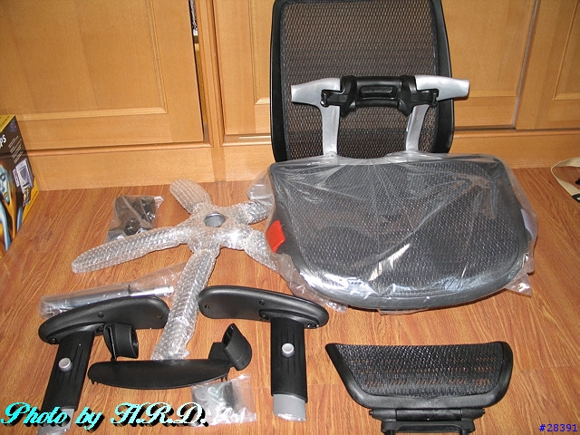 [分享] Future Chair 人體工學健康椅------除了Aeron及Contessa外的選擇