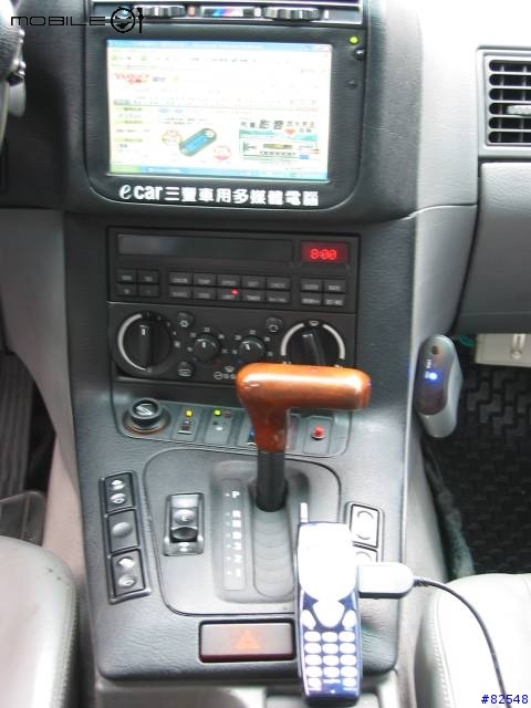 [分享] BMW E36 CarPC 安裝完成