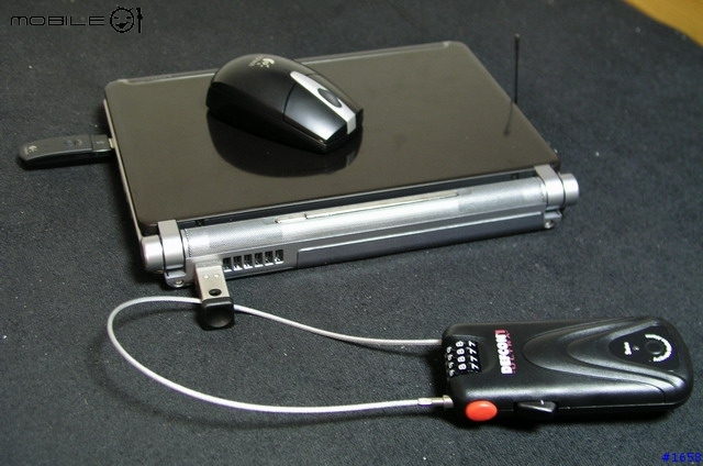 [分享] Targus 智慧集線器 & 電子密碼鎖 (圖)