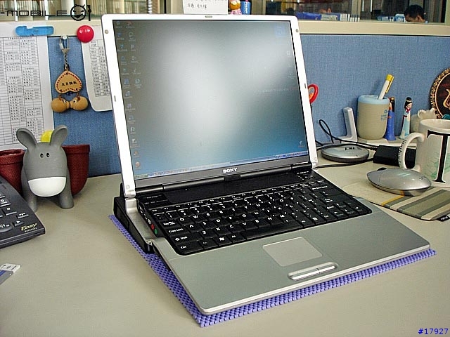 分享開心的心情 Sony VAIO Z1 (附上一些圖)