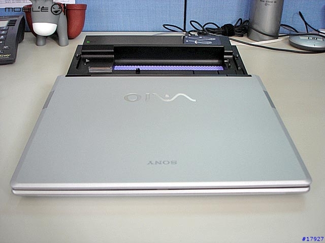 分享開心的心情 Sony VAIO Z1 (附上一些圖)