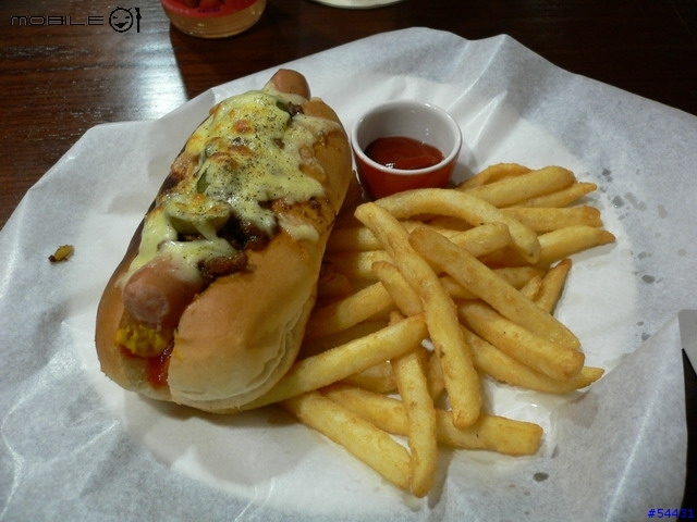 [分享]走,去吃熱狗堡-Gusto Hot Dog