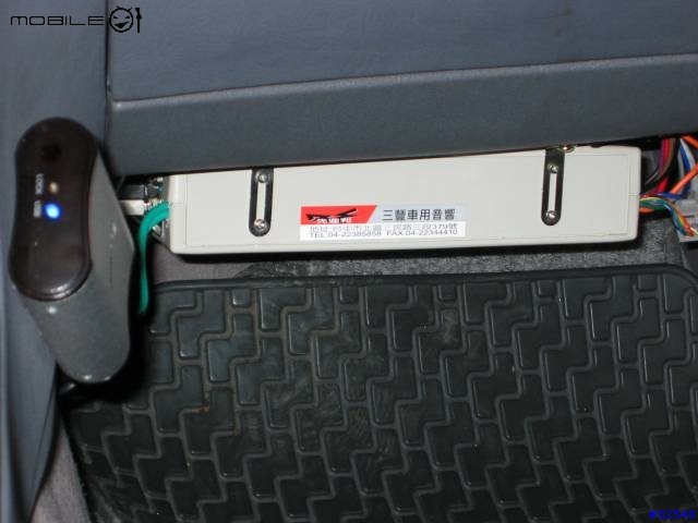 [分享] BMW E36 CarPC 安裝完成