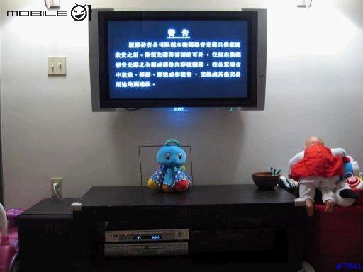 感恩節的"餐後娛樂"---SONY 37" TV安裝