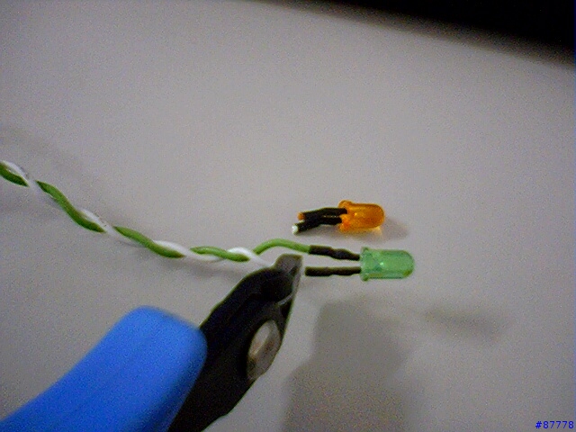 [原創] 機殼小燈HID輕鬆升級