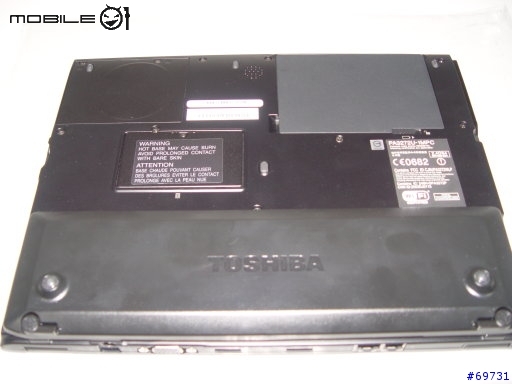 [心得]TOSHIBA R100入手報告(補3dmark2001分數圖)