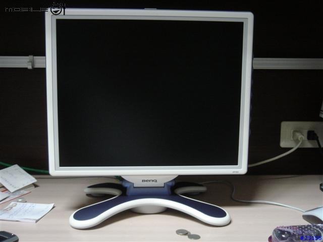 [分享]2004資訊展殺BenQ FP783 LCD monitor