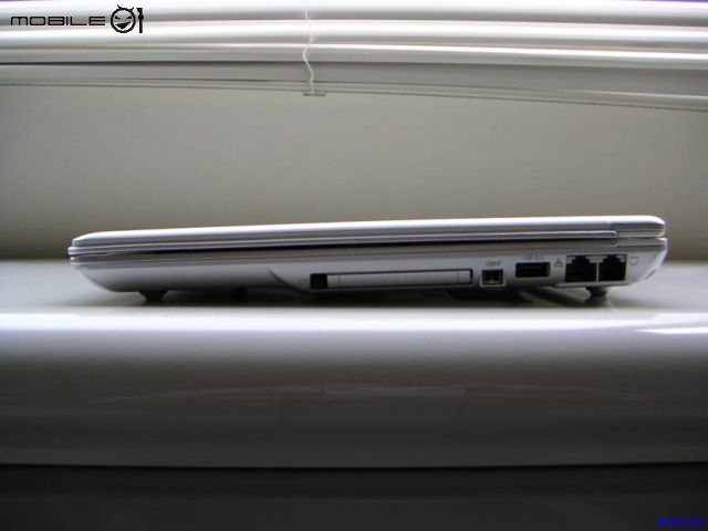[分享]我的新寵 四姨太 小雪 ASUS S5200NE (有圖片) 想敗12吋的夥伴 歡迎參考