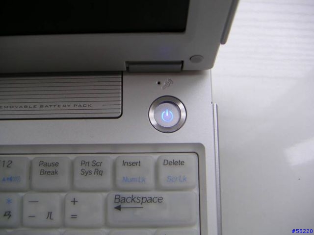 [分享]我的新寵 四姨太 小雪 ASUS S5200NE (有圖片) 想敗12吋的夥伴 歡迎參考