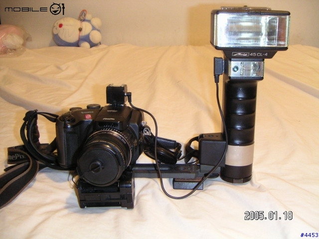 [迷你敗家分享]Metz Mecablitz 45 CL-4握把型閃光燈. 01/20/2005繼續補圖!
