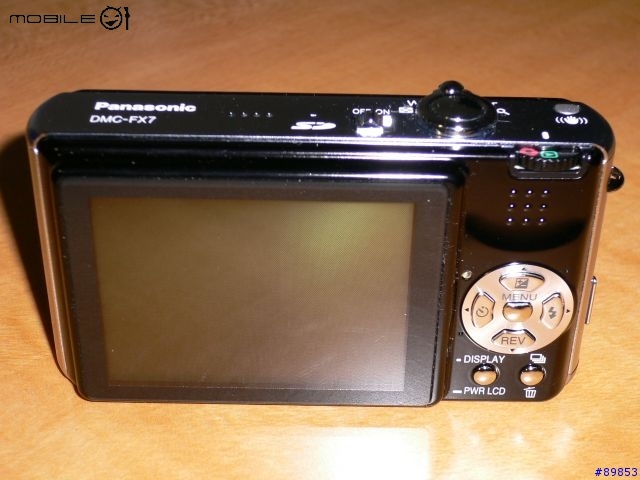 [分享+炫耀文]啥咪!!竟然買到黑色的Panasonic-FX7  >_