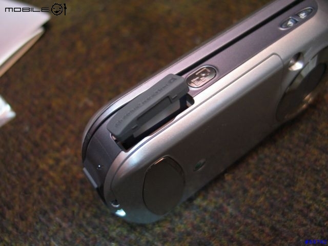 [BIGWOLF分享] SonyEricsson S700i + 128MB MS Duo 幸福版唷 ~~ 使用心得