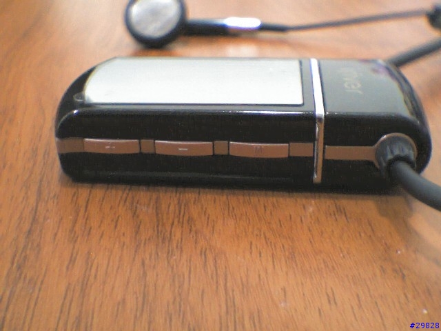[分享]超時尚短小IRIVER  N10 MP3隨身聽