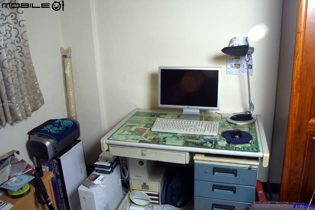 【勸敗】[圖多]APPLE Cinema Display 20-inch widescreen入手