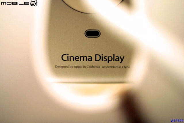 【勸敗】[圖多]APPLE Cinema Display 20-inch widescreen入手