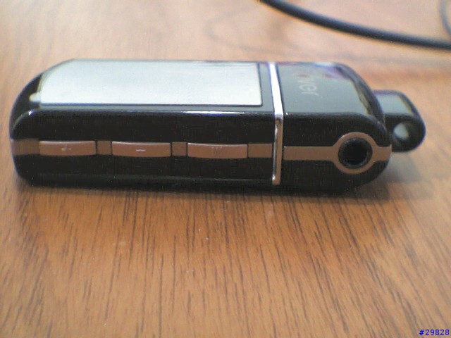 [分享]超時尚短小IRIVER  N10 MP3隨身聽