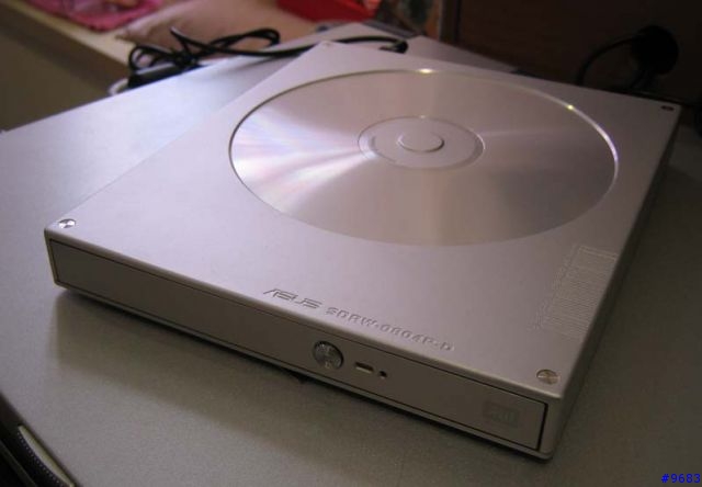 分享！asus-SDRW-0804P-D DVD 燒錄機