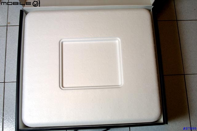 【勸敗】[圖多]APPLE Cinema Display 20-inch widescreen入手
