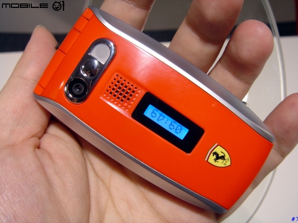【2005 CeBIT展 】Sharp GX25法拉利限量版