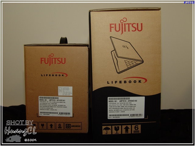 [炒冷飯] 富士通 LIFEBOOK NB P7010  2005年式 VS 2004年式 黑白雙雄...(多圖)