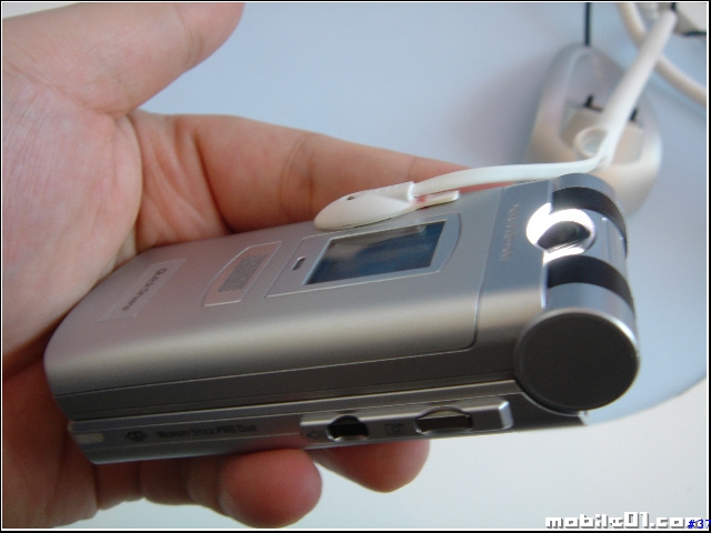 【2005 漢諾威Cebit展 】SonyEricsson Z800i篇
