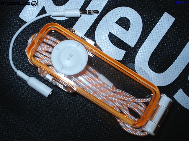 [分享]iPod shuffle首款運動保護套介紹！