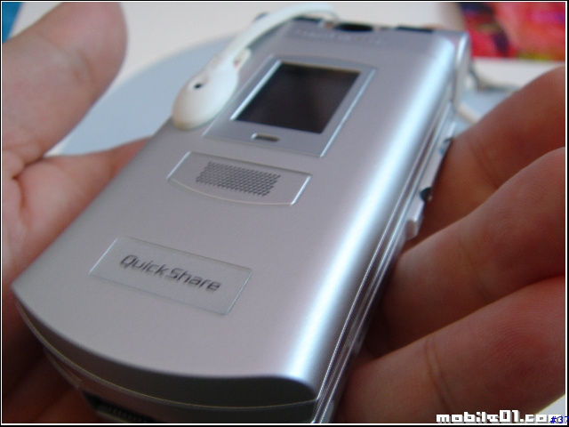 【2005 漢諾威Cebit展 】SonyEricsson Z800i篇