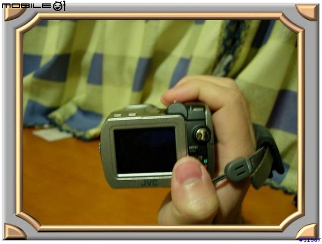 [勸敗]攝影的好幫手...JVC EVERIO MC-200