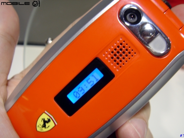 【2005 CeBIT展 】Sharp GX25法拉利限量版