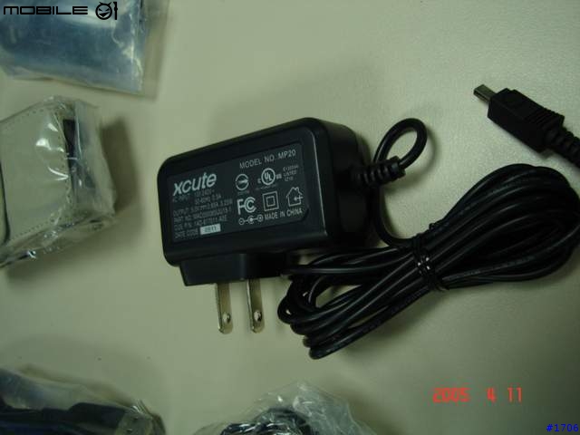 xcute DV1 300百萬畫素照像手機正式亮相 , 已補上幾張拍照出來的照片