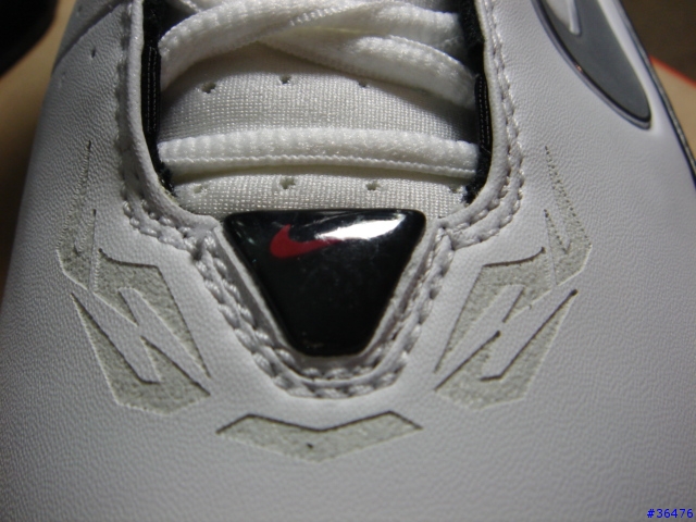 我的新戰靴..Nike Air Zoom Huarache 2K5