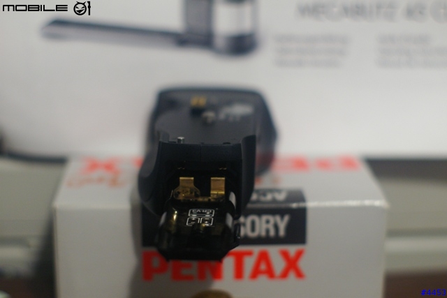 [分享不勸敗]Pentax原廠*IstD電池把手 D-BG1購入