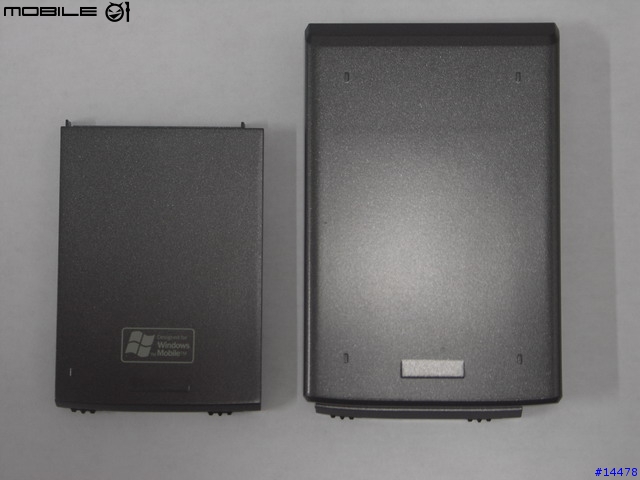 HP iPAQ hx4700 原廠專用厚電池3600mAh 的廬山真面目~~