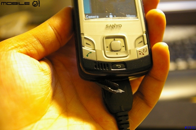 [大力分享.不勸敗]你喜歡日系手機嗎? "大"家閨秀Sanyo S750自私評測