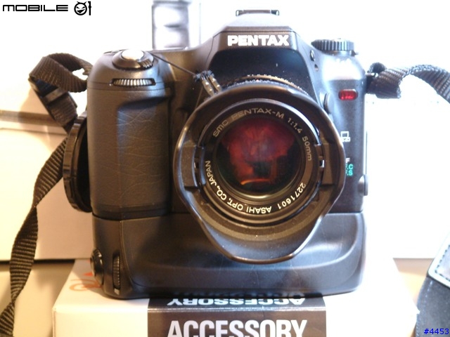[分享不勸敗]Pentax原廠*IstD電池把手 D-BG1購入