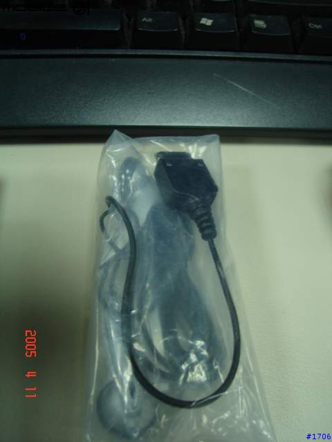 xcute DV1 300百萬畫素照像手機正式亮相 , 已補上幾張拍照出來的照片