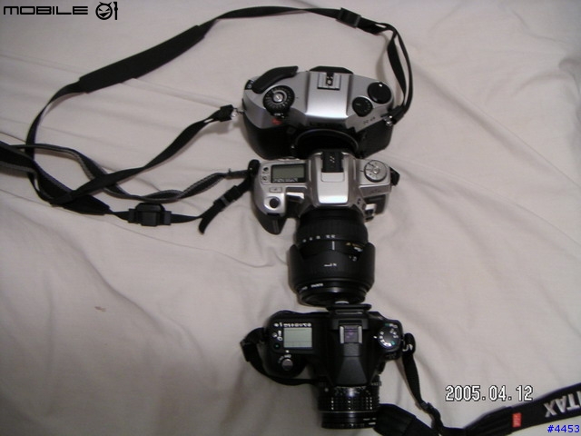 [分享不勸敗]最小的全金屬機身DSLR: Pentax *IstD
