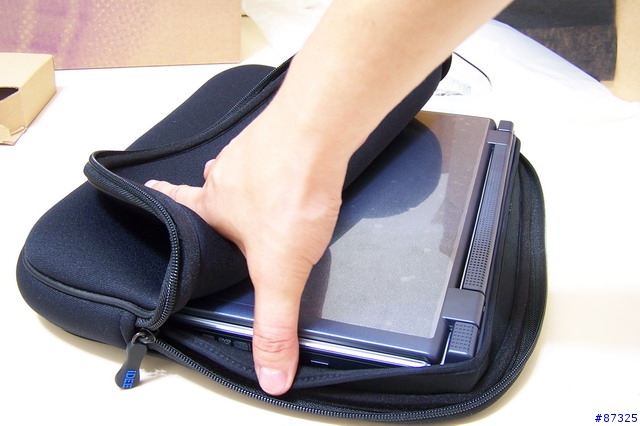[分享]BENQ JoyBook S72 T23+合身iDEE內袋(有圖)
