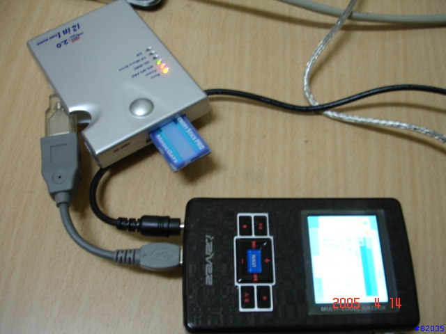 [分享]12 IN 1 CARD READER