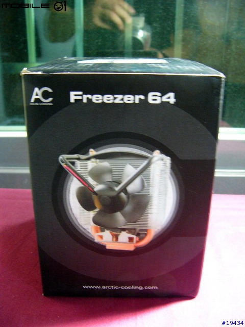 [勸敗]打造安靜電腦第二部～無聲+散熱佳的CPU風扇ARCTIC COLLING Freezer 64