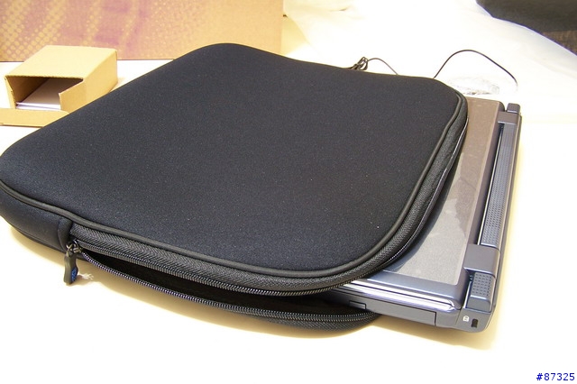 [分享]BENQ JoyBook S72 T23+合身iDEE內袋(有圖)