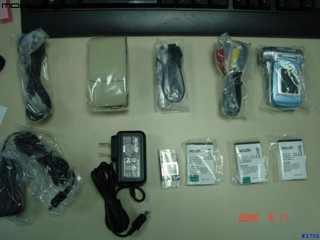 xcute DV1 300百萬畫素照像手機正式亮相 , 已補上幾張拍照出來的照片