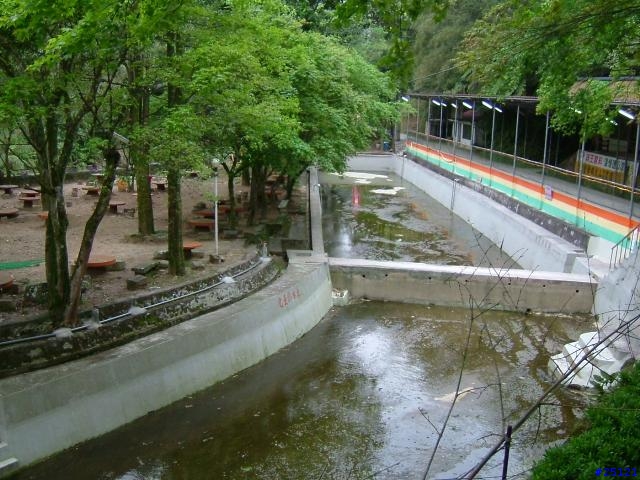 好吃小報第二彈----石碇「野宴養食休閒館」