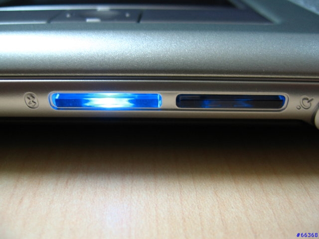 Acer Aspire 1692 小改款面面觀 + [小撇步]解決沒裝電池支稱點的問題!